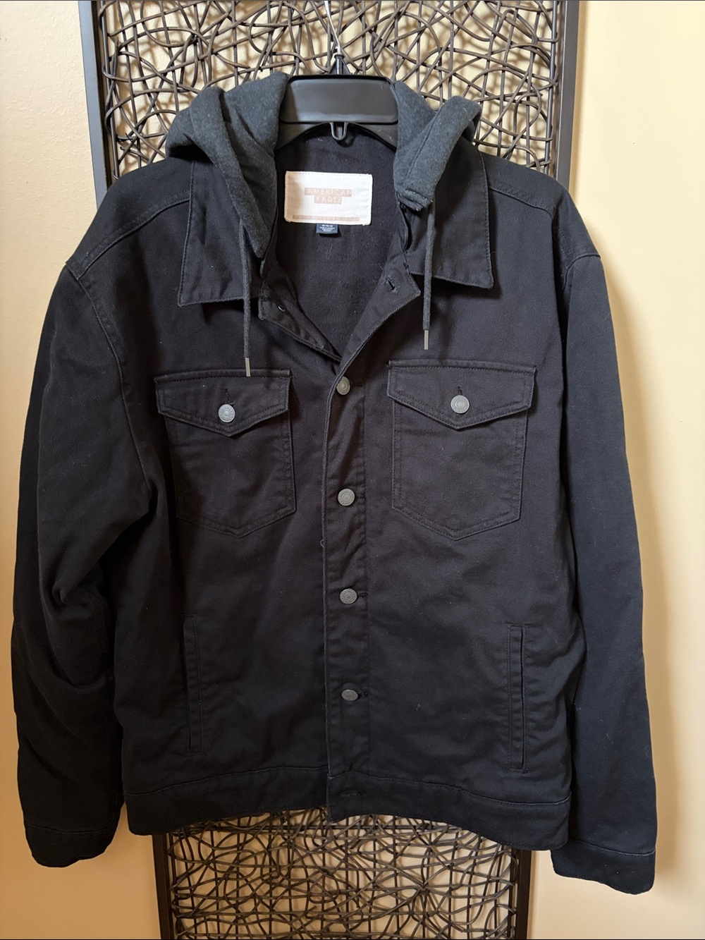American Eagle Outfitters Men’s Black Hooded Denim Shirt Jacket